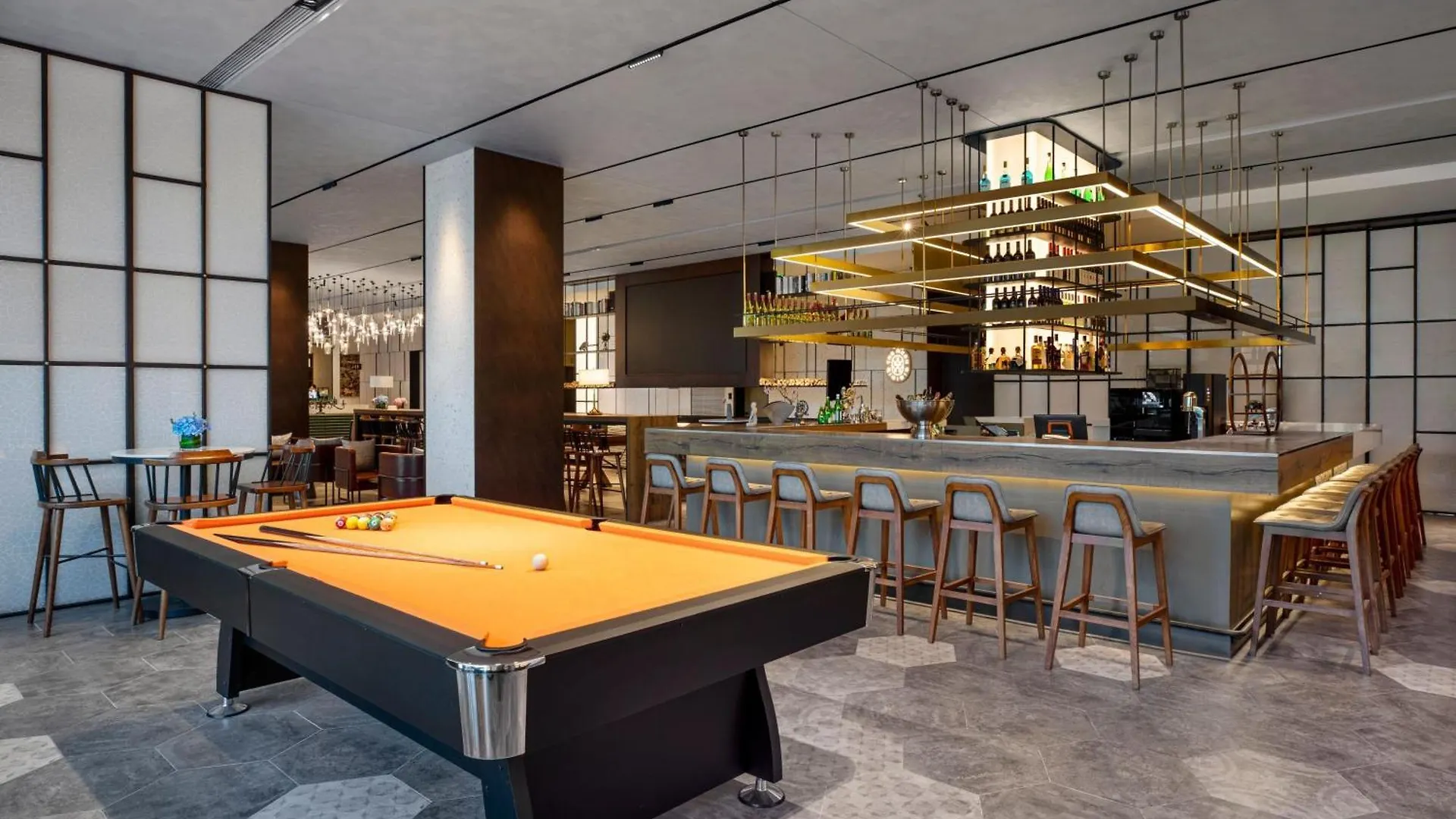 Four Points By Sheraton Shanghai Hongqiao 4*,